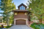 Timberline Lookout, 5 Bedroom/4.5 Bath, SKI IN/SKI OUT, Pool & Hot Tubs!