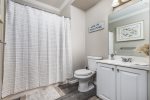 Sunset Island 37 Fountain Drive West, Unit 3E Shared Bathroom