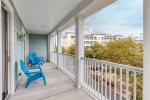Sunset Island 37 Fountain Drive West, Unit 3E Private Balcony