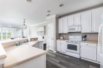 Sunset Island 37 Fountain Drive West, Unit 3E Kitchen
