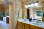 LOFT KING SUITE BATHRM w/DOUBLE VANITY