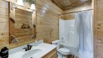 BUNK BED ENSUITE FULL BATHRM w/SOAKER TUB/SHOWER COMBO