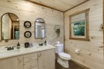 MAIN LVL KING BATHRM w/DUAL VANITY SINKS