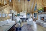 LAZY LIVING RM LOUNGING
