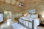 LOFT KING w/LUXURY ROBES & ENSUITE BATHROOM