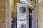 D/STAIRS NEW WASHER/DRYER LAUNDRY UNITS