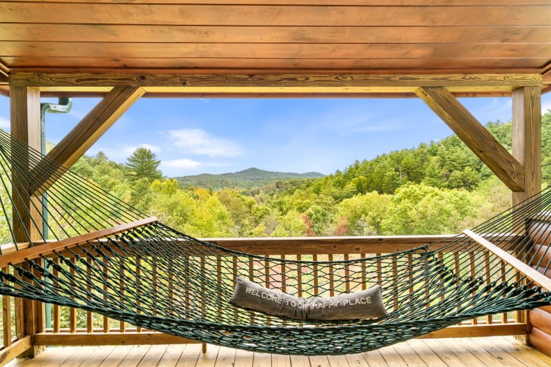 Harvest Moon - Calming Getaway, All King Beds, Spa, Billiards, Arcades, Large Decks & Firepit
