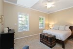 Spacious front bedroom with Queen bed 