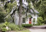 Adorable home with walkability to all New Buffalo has to offer