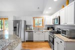 Spacious kitchen, perfect for the chef in your group 