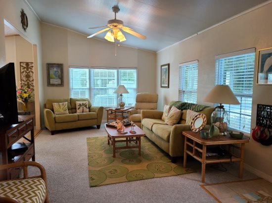 PARK MODEL #1023 2 BEDROOM 1.5 BATH