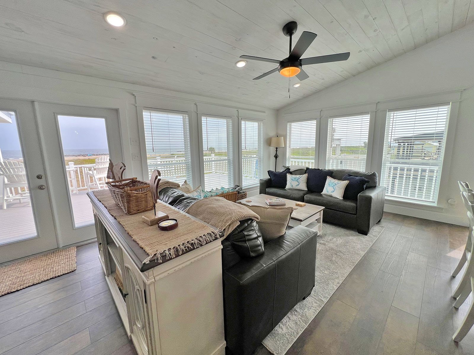 Chasin Tail Island Realty Rentals Grand Isle LA