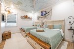 Map Room 2 Queen Beds with Private Bath