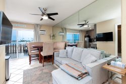 Mission Beach 2BDRM/2BA BAYSIDE WALK