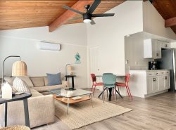 3 BDRM/1 BA Pacific Beach GRAND AVENUE
