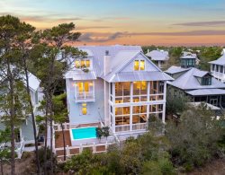 WaterColor! 2-Story Porch, Carriage House, NEW POOL, LSV, Bikes!