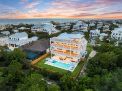 Sleeps 30! Pool, Spa, LSV, Game Room & GULF VIEWS! Steps 2 Beach! Pet Friendly