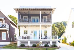Blue Bird Cottage at River Rocks Plantation