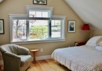 Beautiful In Town Studio with Views of Mill Cove1 bed, 1 bath, sleeps 2
