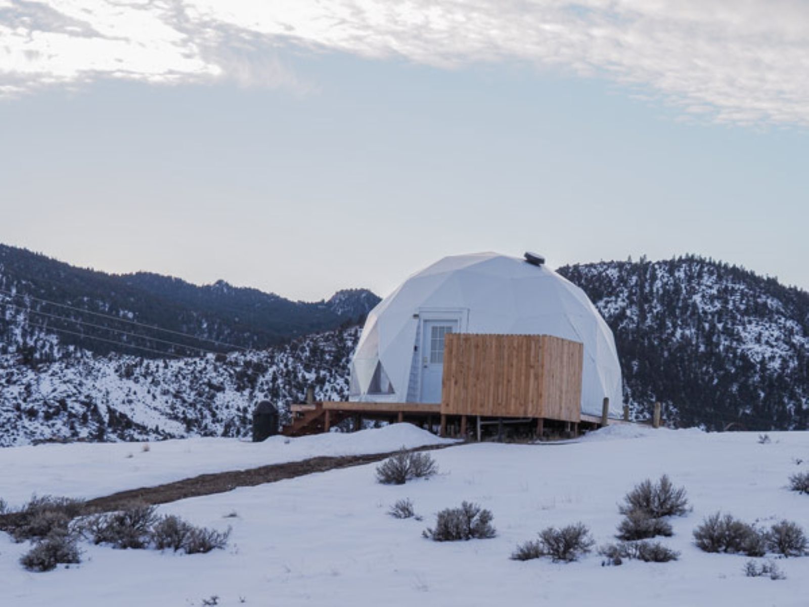 Pipestone Hot Springs: A Healing Oasis in Montanas Paradise Valley ...