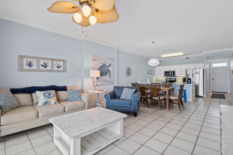 2 Bedroom Condo with Gulf views at Regency Isle! Walking