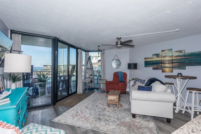 Sunbird 110W, 1 BR 1 BA, sleeps 4