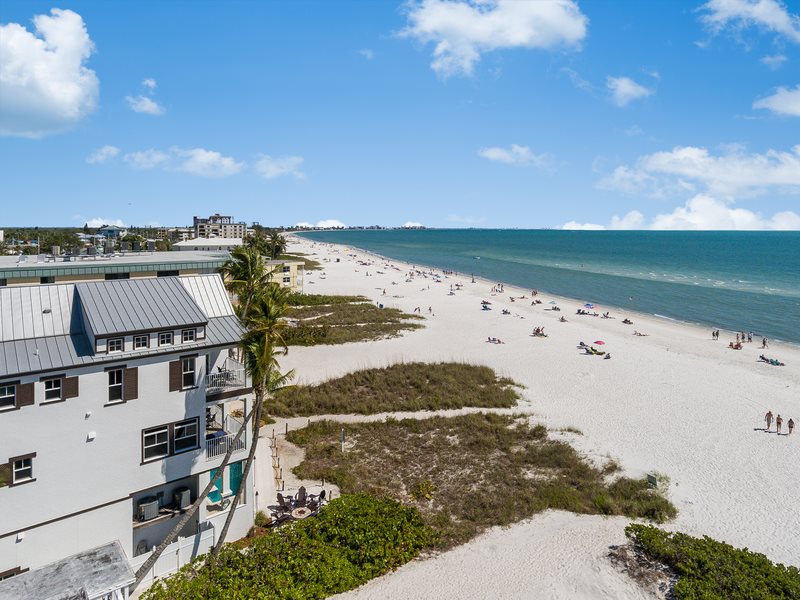 The Pearl Fort Myers Beach Vacation Rental Beachfront