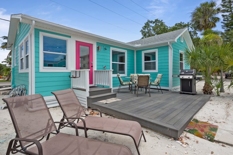 Starfish Cottage Fort Myers Beach Vacation Rental Pet Friendly