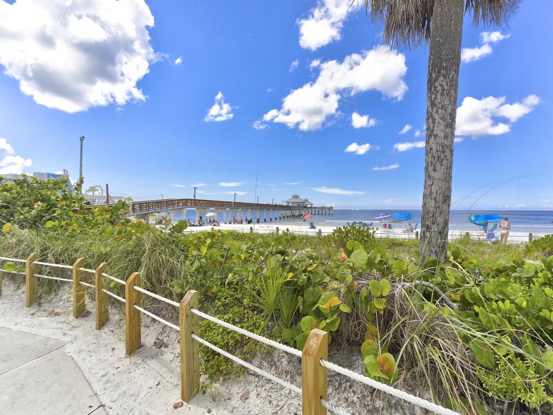 Margarita Cottage Fort Myers Beach Rental Beachfront